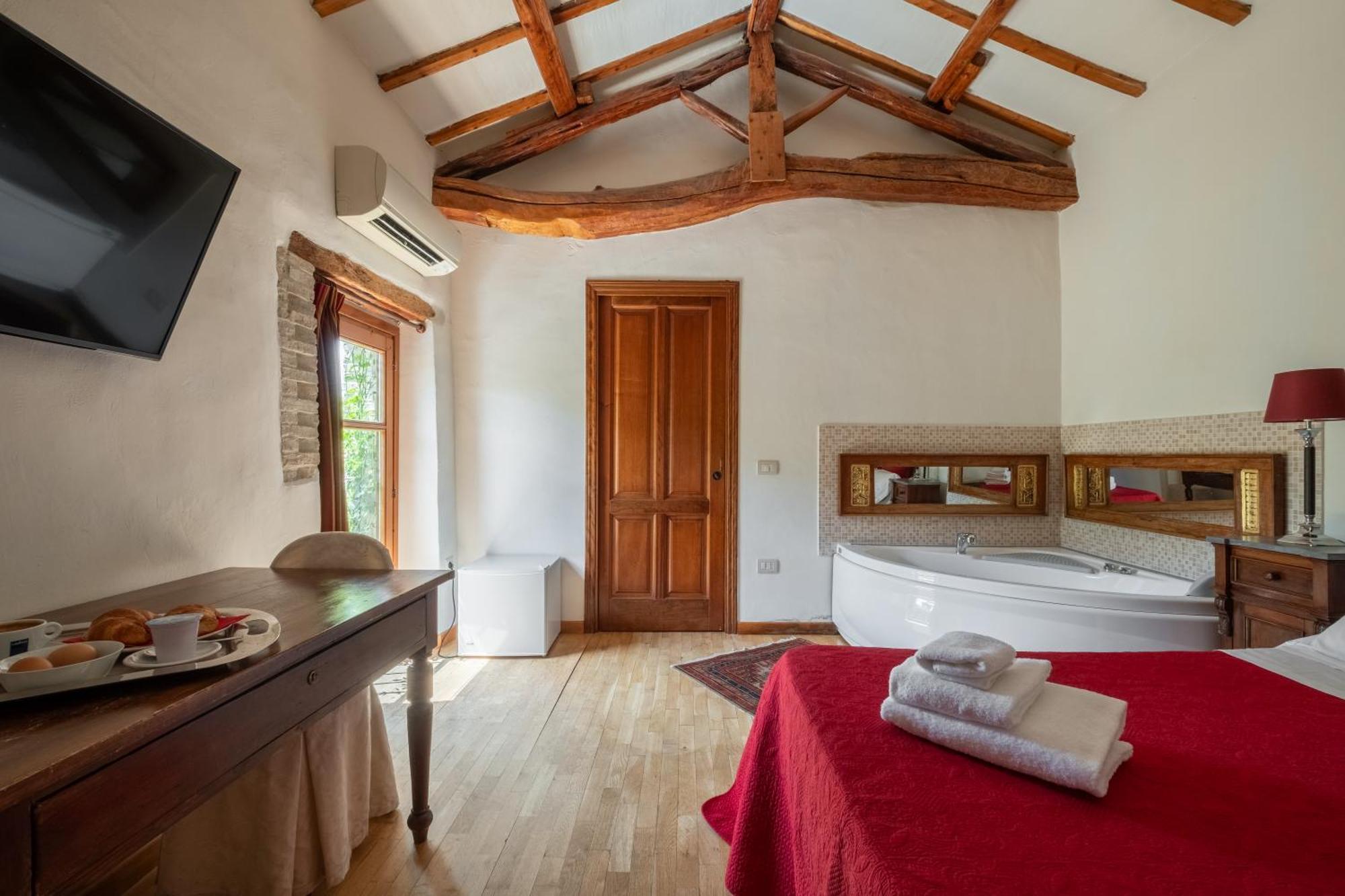 Corte Cristina & Suites Quartucciu Luaran gambar