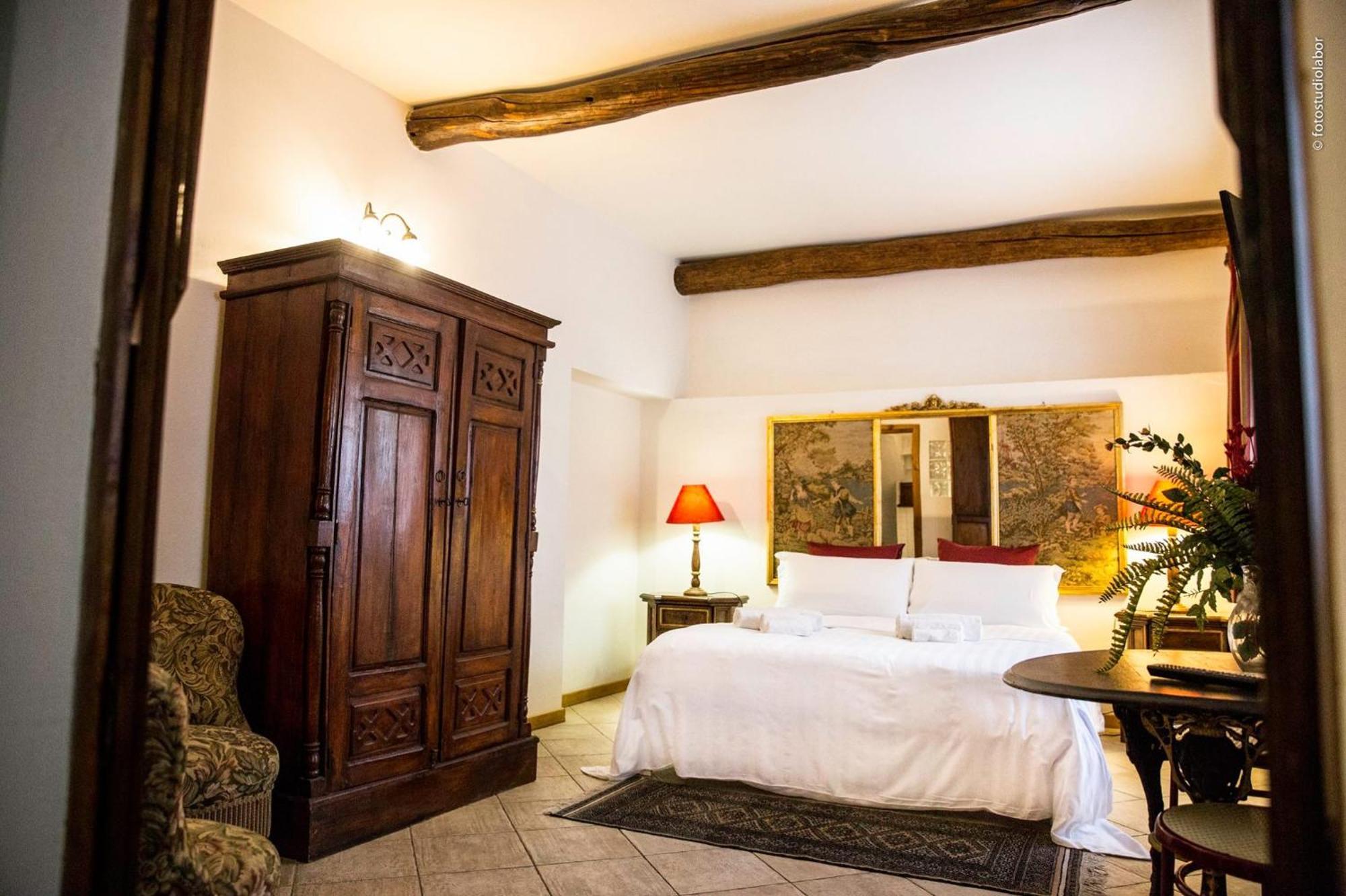 Corte Cristina & Suites Quartucciu Luaran gambar