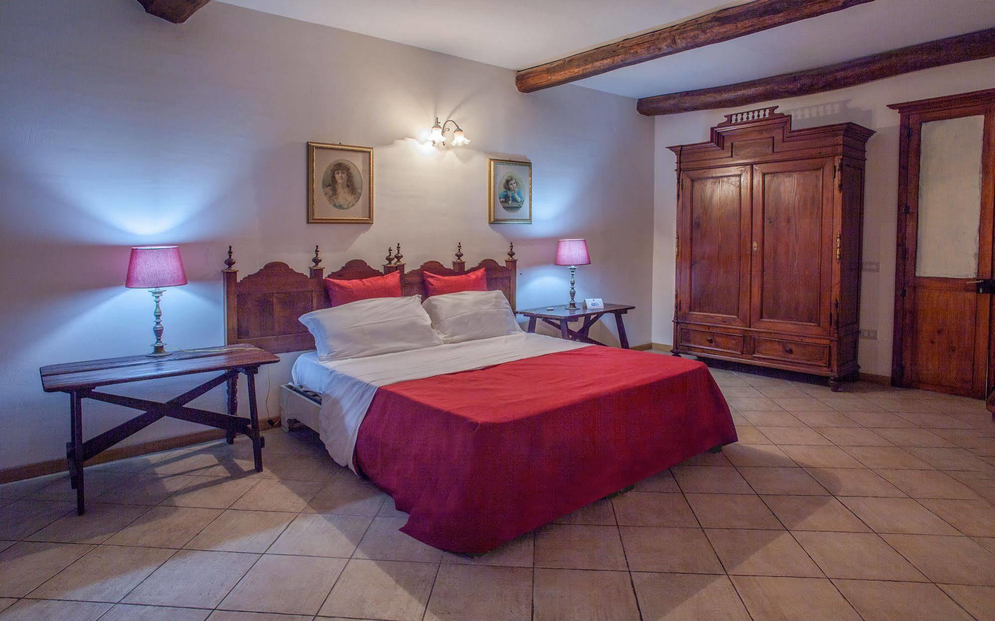 Corte Cristina & Suites Quartucciu Luaran gambar